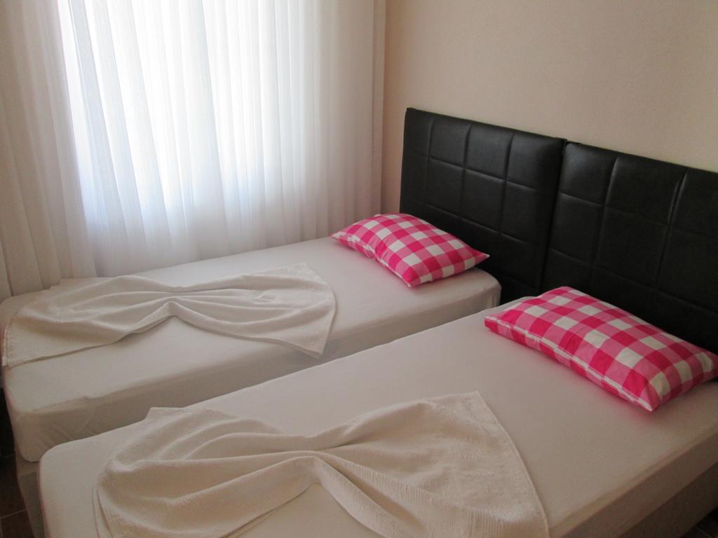 Avsa Cane Motel Türkeli Bagian luar foto