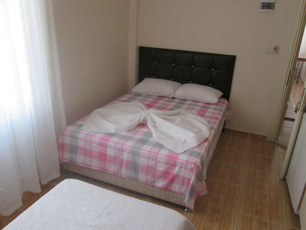 Avsa Cane Motel Türkeli Ruang foto